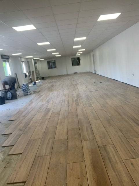 parquet open space